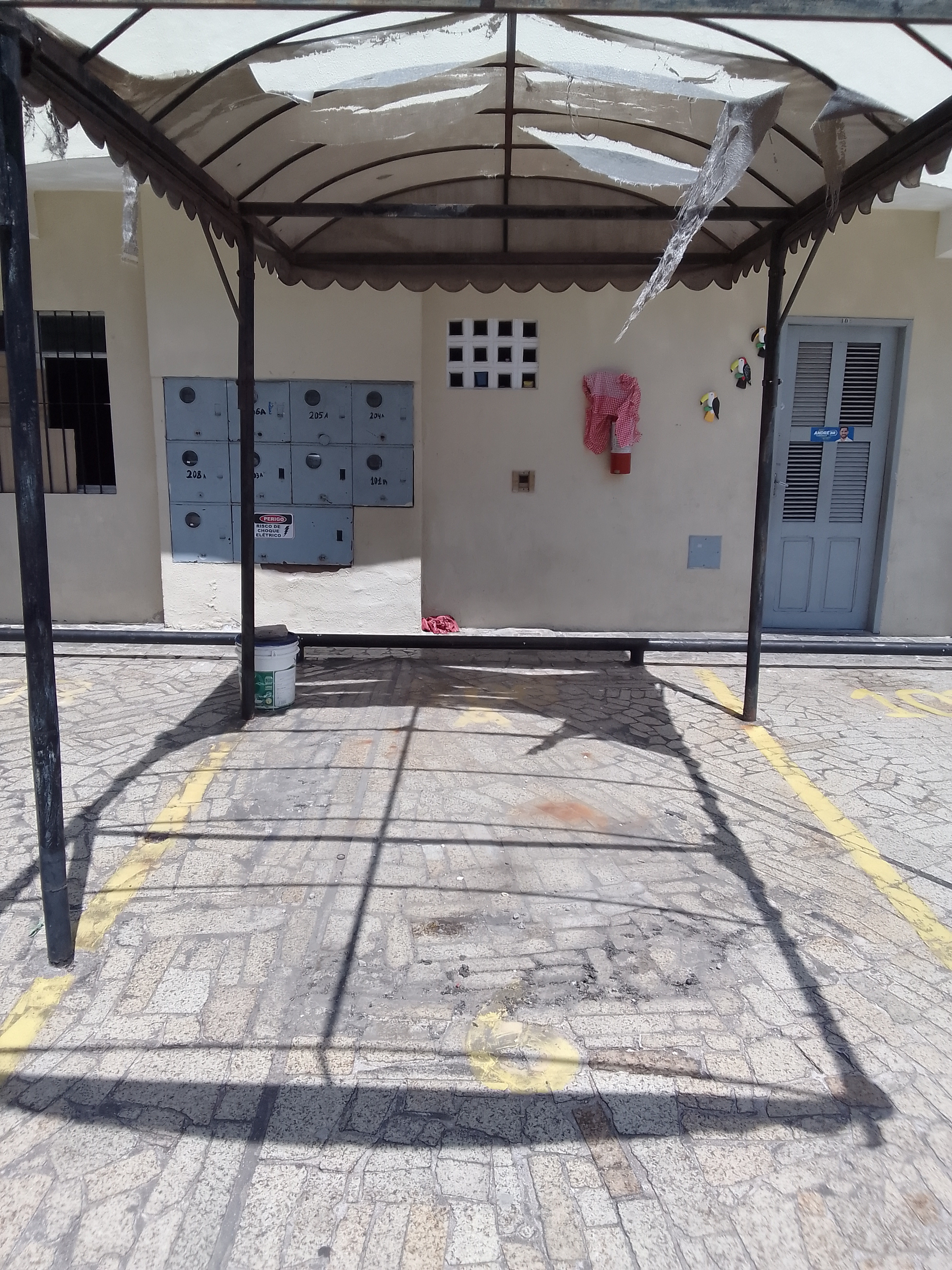 VAGA DE GARAGEM