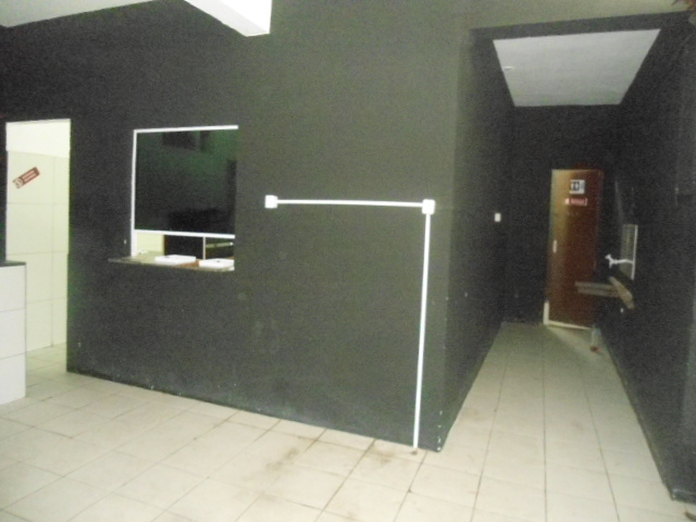 BAR ( &Acirc;NGULO II )