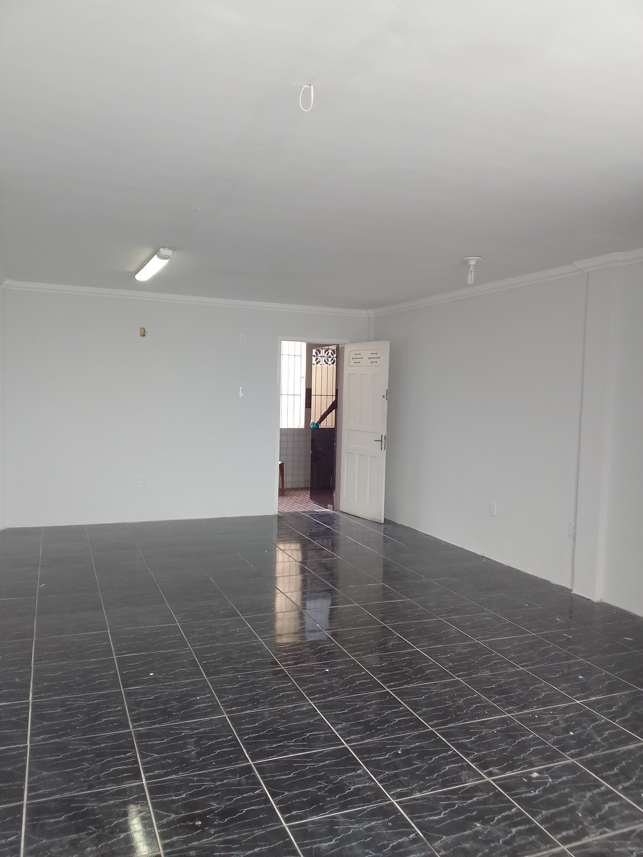 SALA ( &Acirc;NGULO IV )