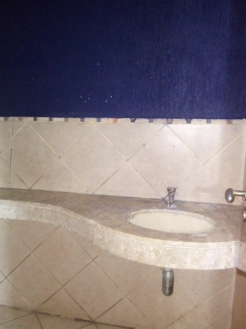 LAVABO SEGUNDO HALL