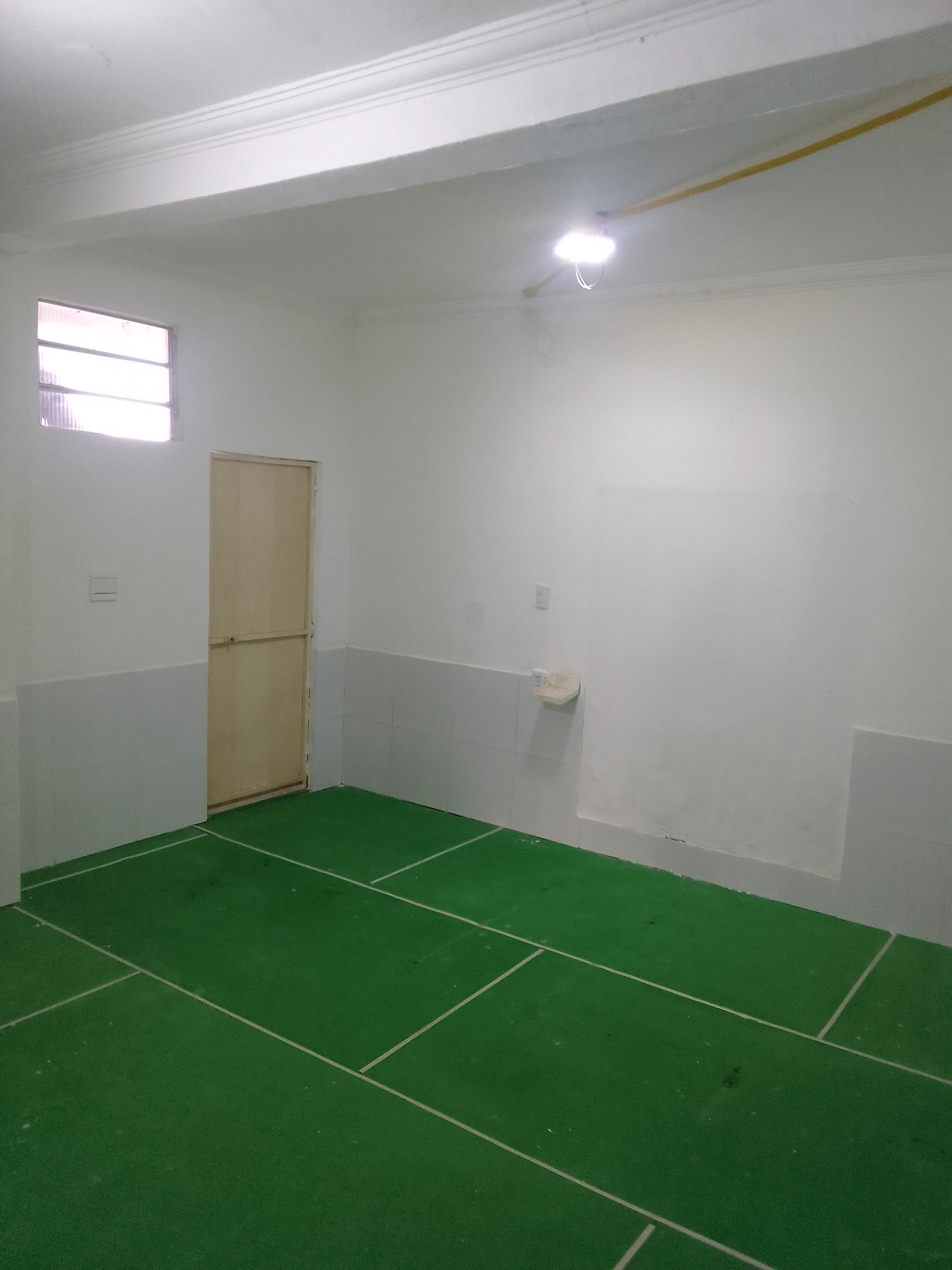 SALA II ( &Acirc;NGULO II )