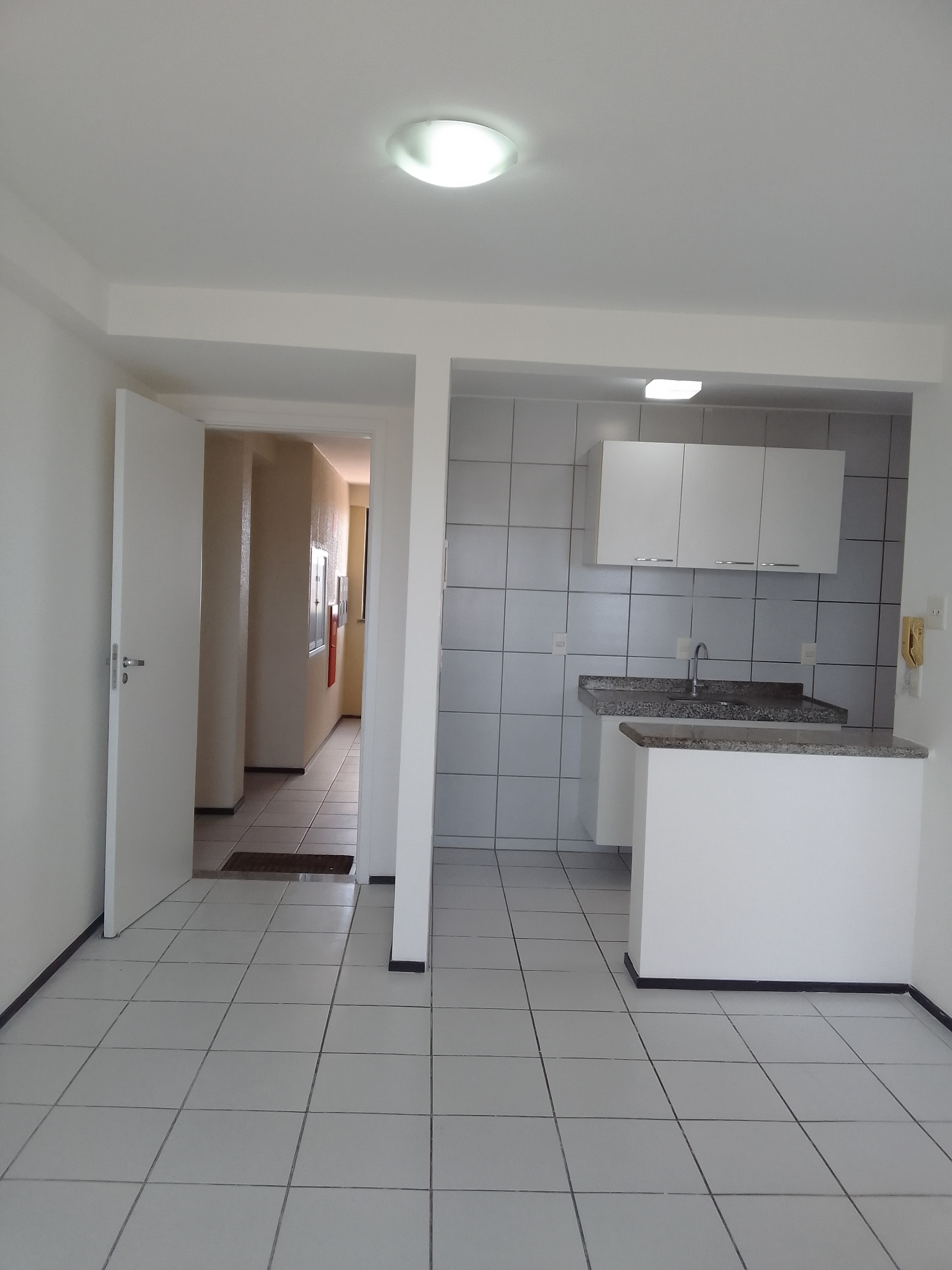 SALA / COZINHA AMERICANA