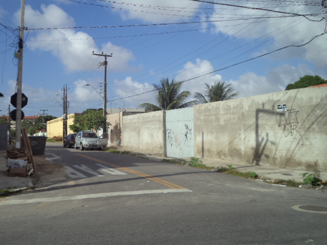 RUA 1&ordm; DE JULHO ( PORT&Atilde;O ACESSO )