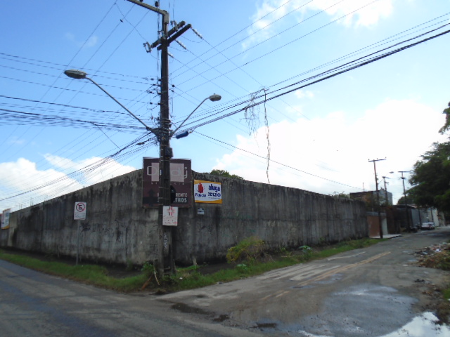 FACHADA &Acirc;NGULO II