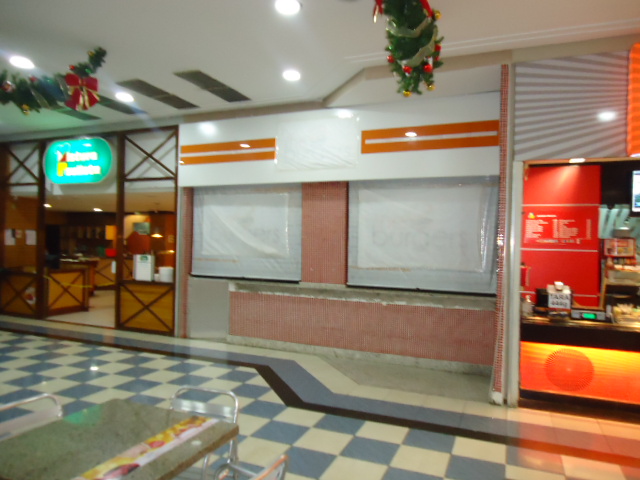 FACHADA LOJA ( ANGULO II )