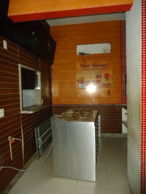 LOJA 1&ordm; AMBIENTE ( ANGULO II )