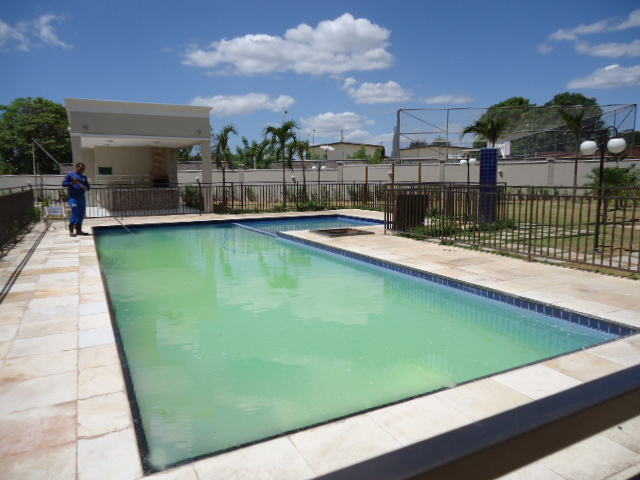 PISCINAS