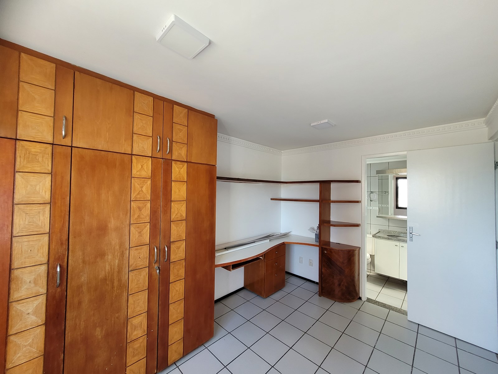 SUITE 3 (ANGULO III)