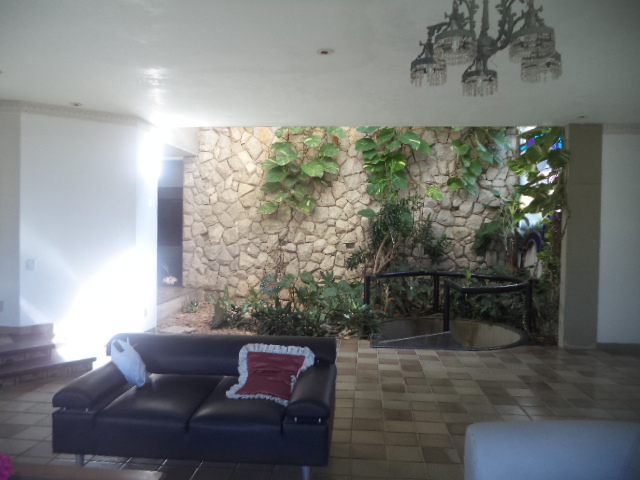 SALA ( &Acirc;NGULO IV )