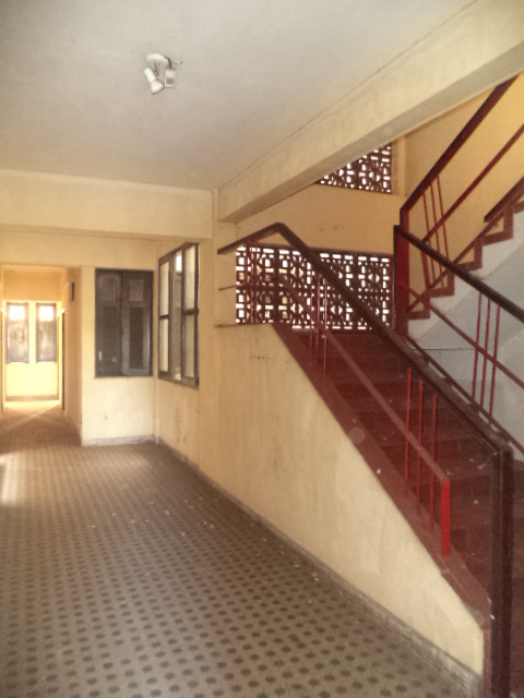 HALL ( 1&deg; ANDAR )
