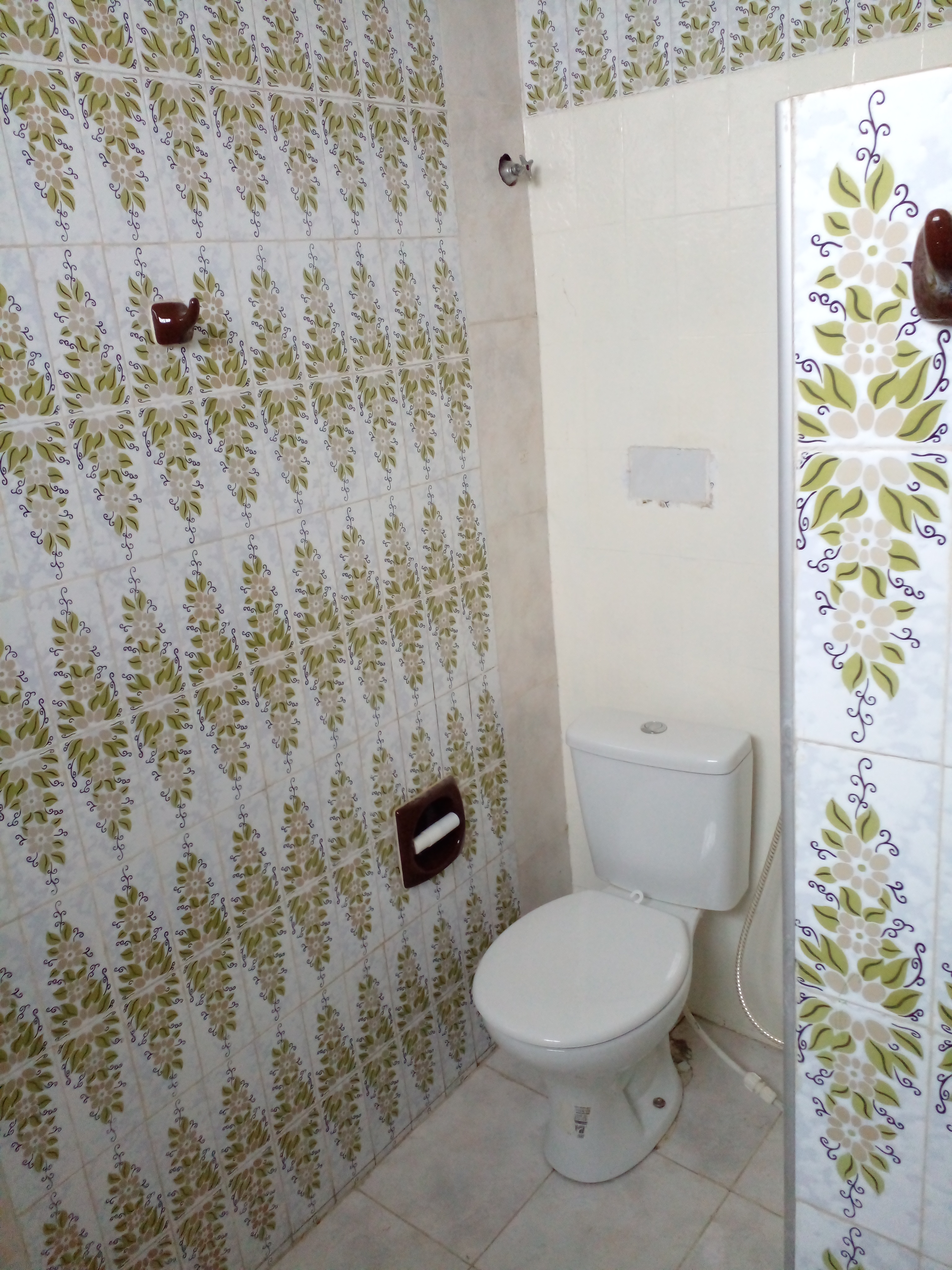 WC SU&Iacute;TE ANGULO II