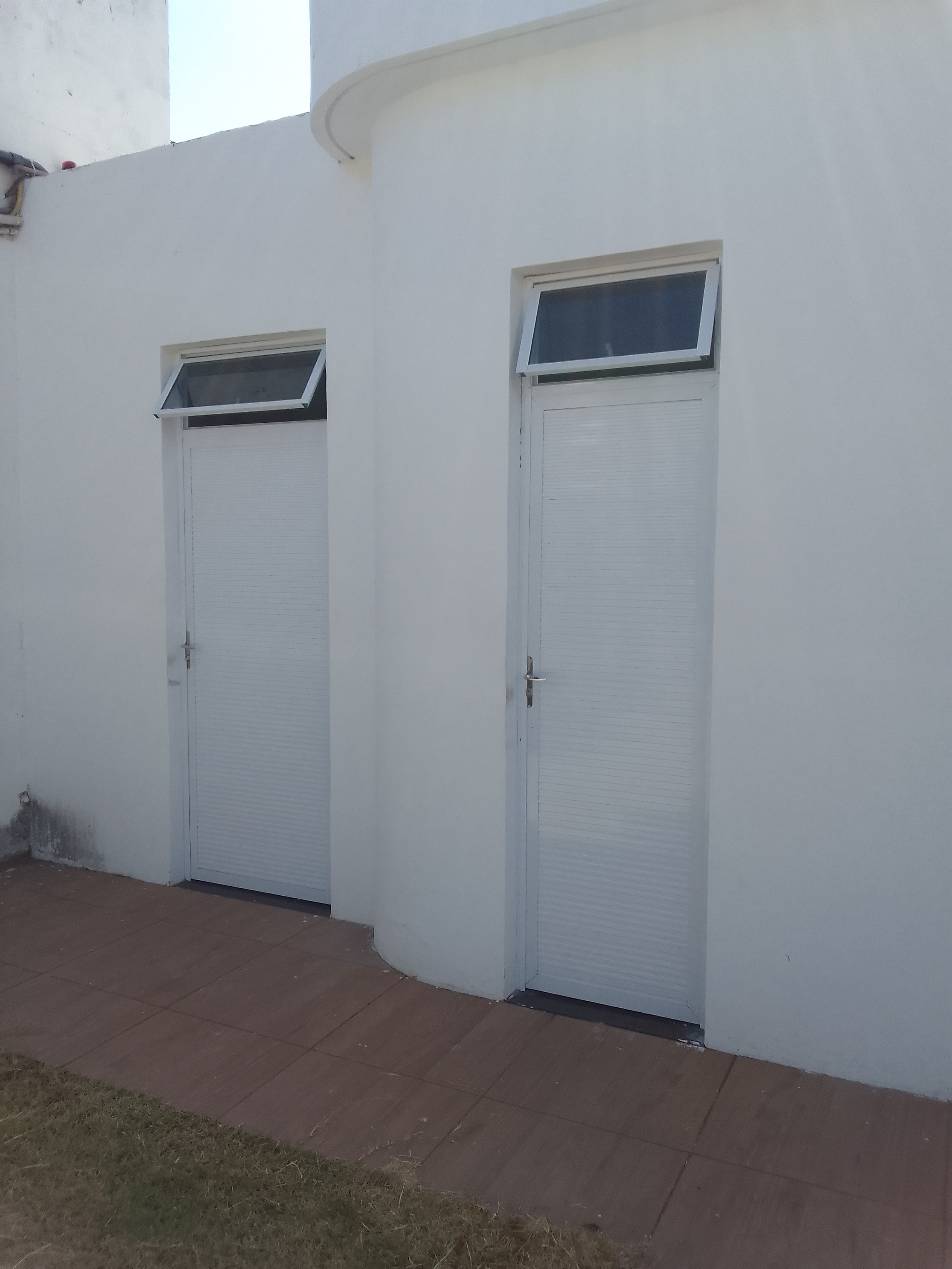 WC&acute;S LATERAL LOJA