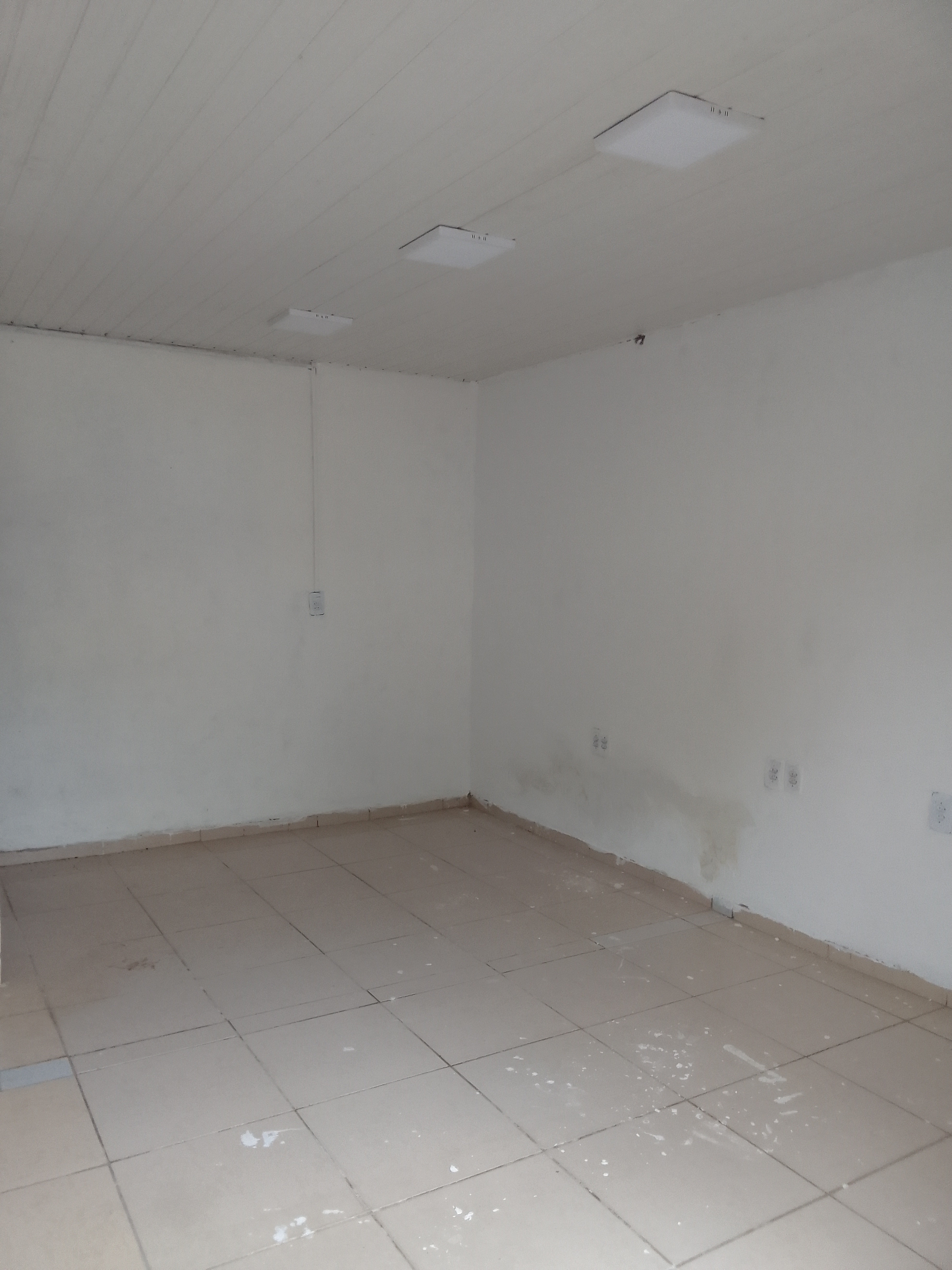 LOJA ( &Acirc;NGULO III )