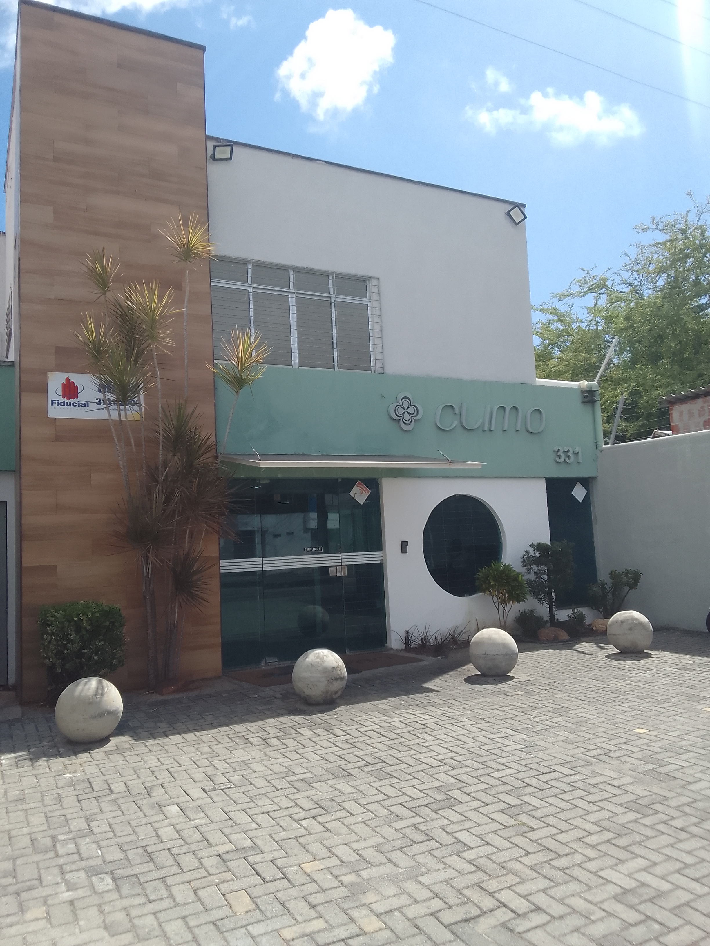 FACHADA ( &Acirc;NGULO II )