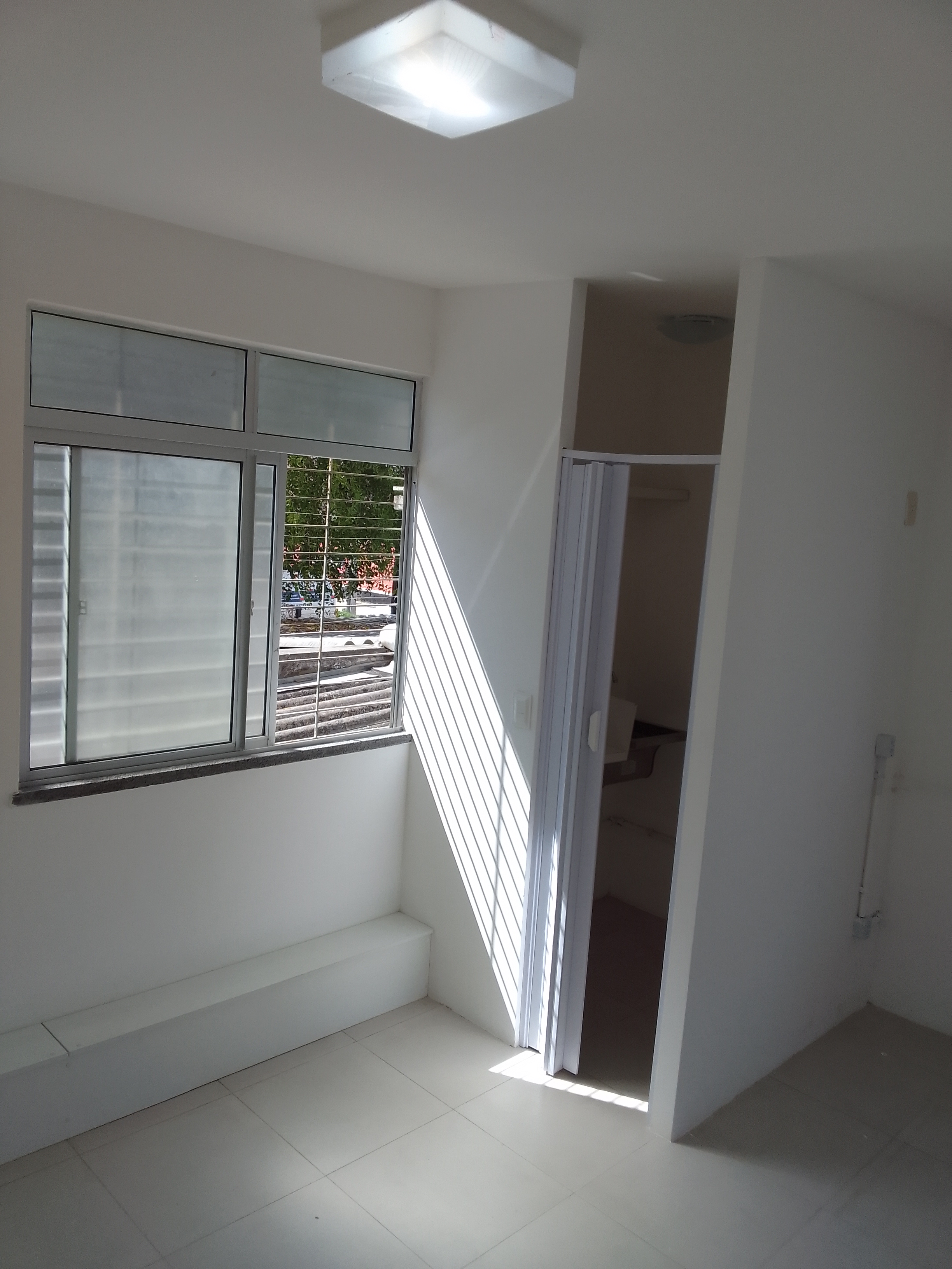 SALA ( 2&ordm; AMBIENTE ) / SERVI&Ccedil;O