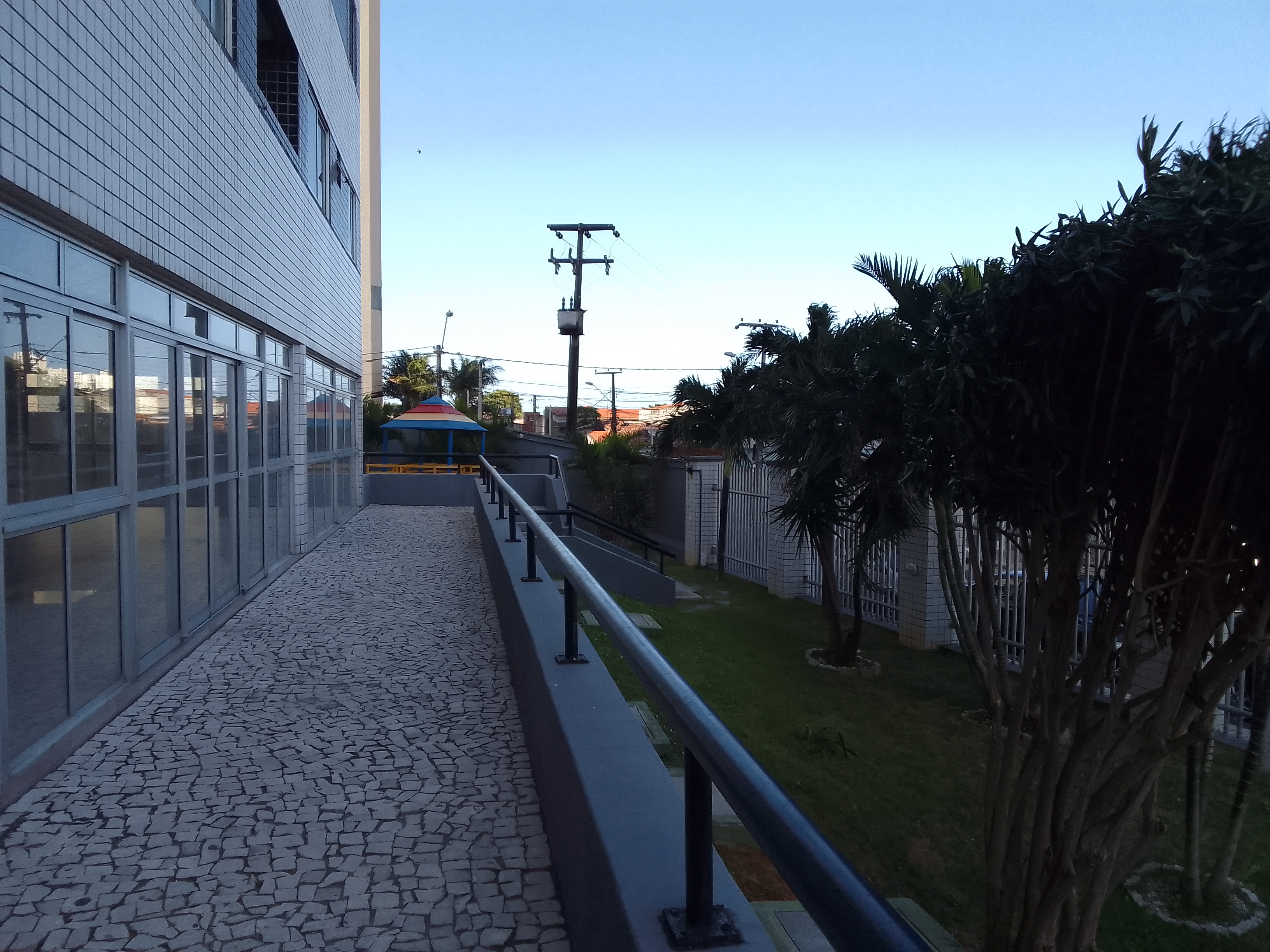 &Aacute;REA INTERNA / JARDI