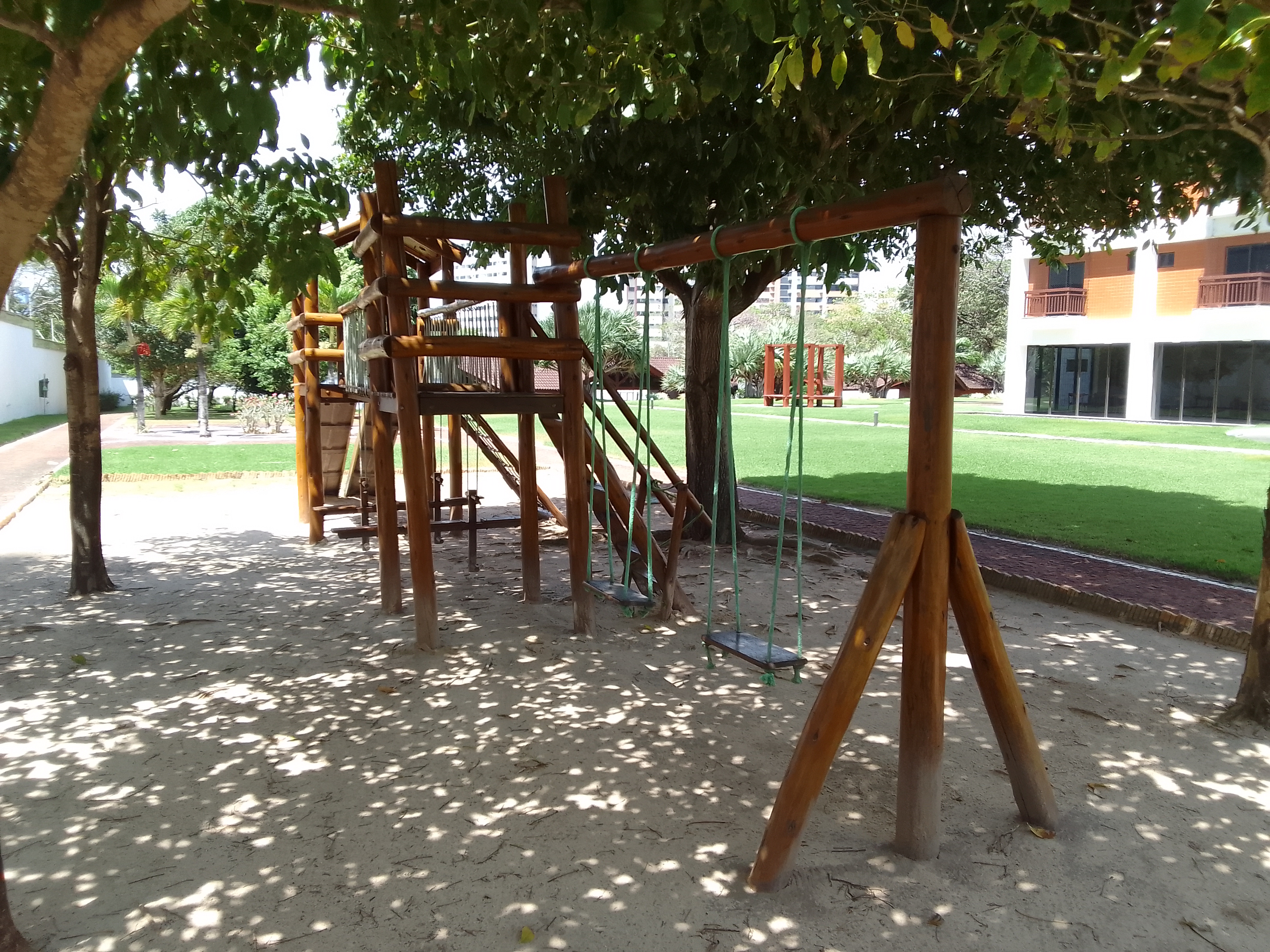 PATIO INTERNO / &Aacute;REA DE LAZER