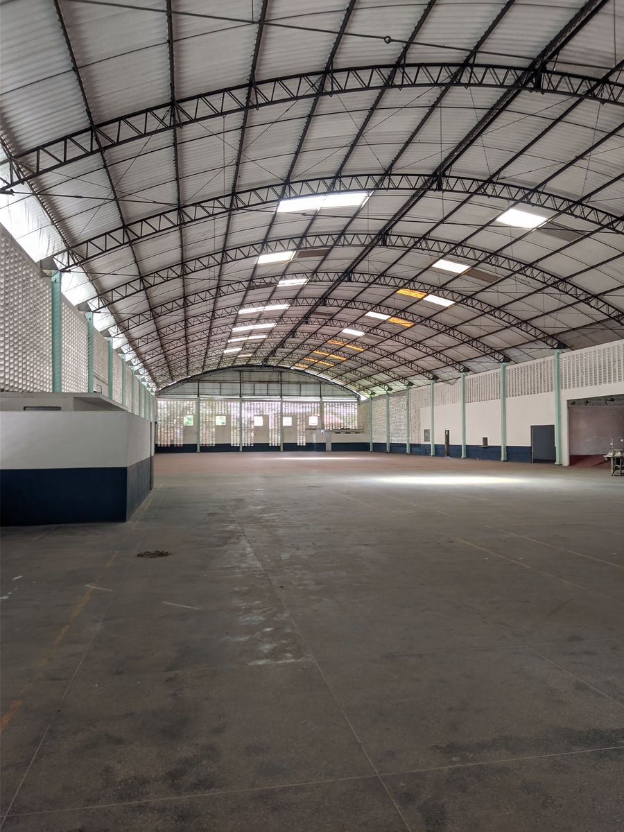 GALP&Atilde;O DO MEIO