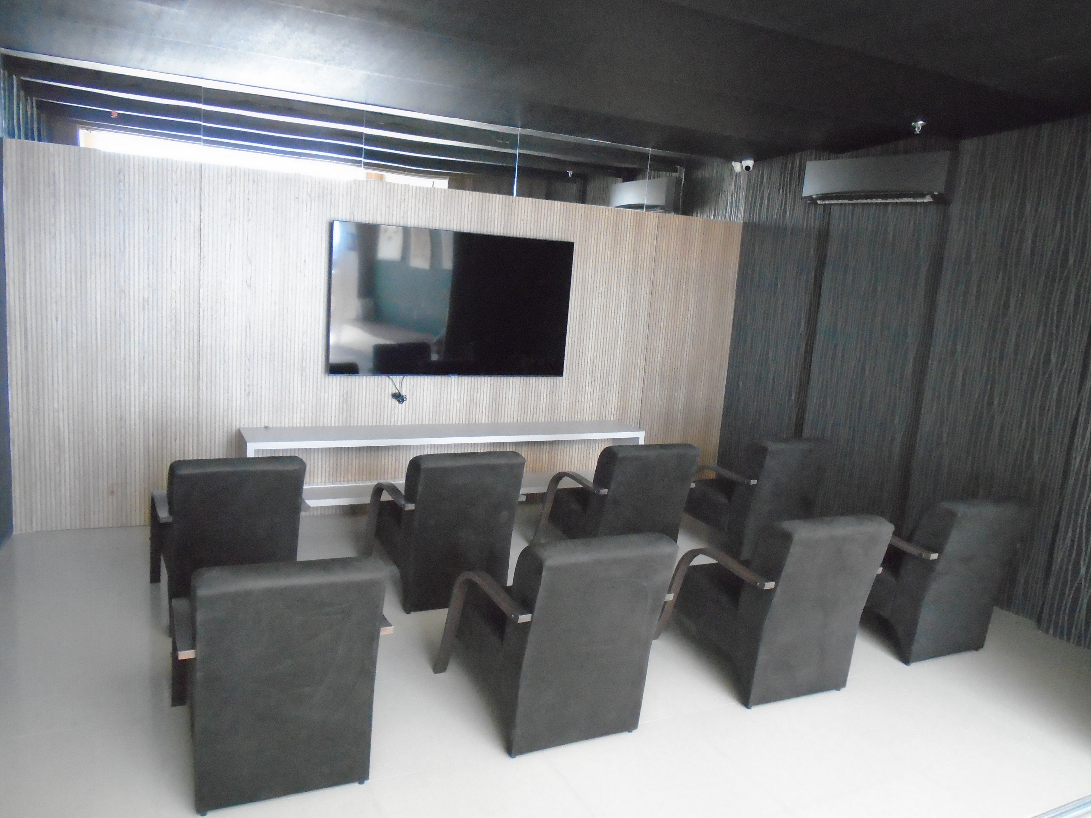 HOME CINEMA
