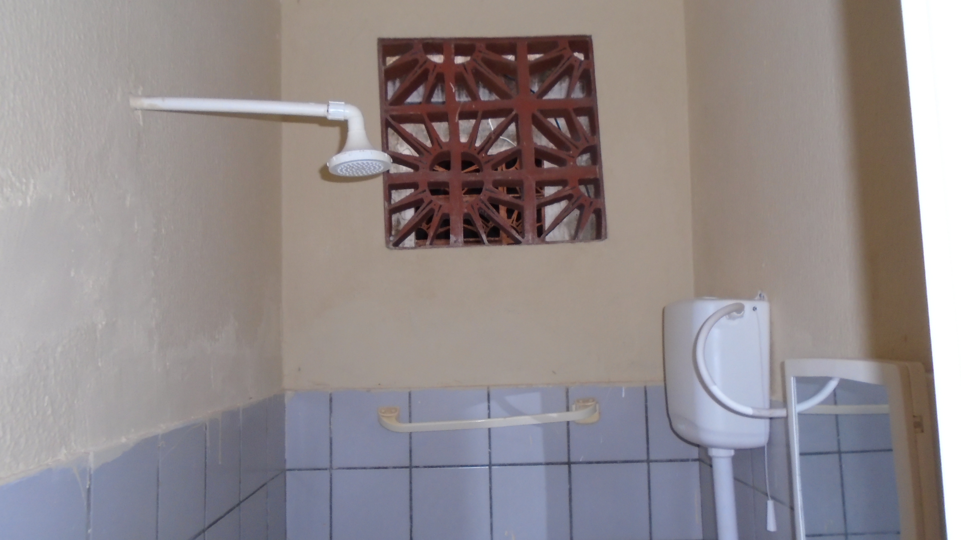 BANHEIRO SOCIAL &Acirc;NGULO 2