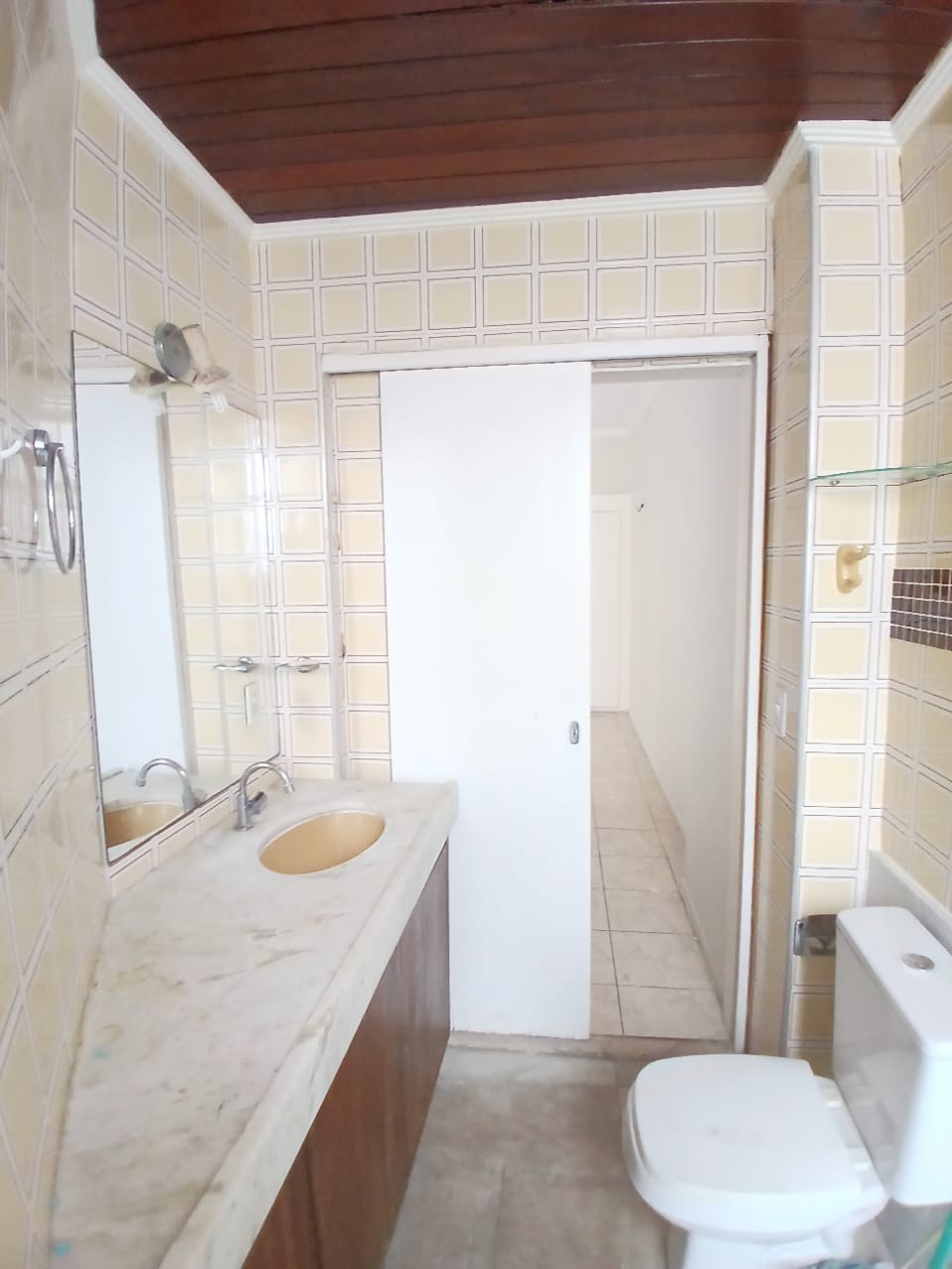 WC SUITE ANGULO II