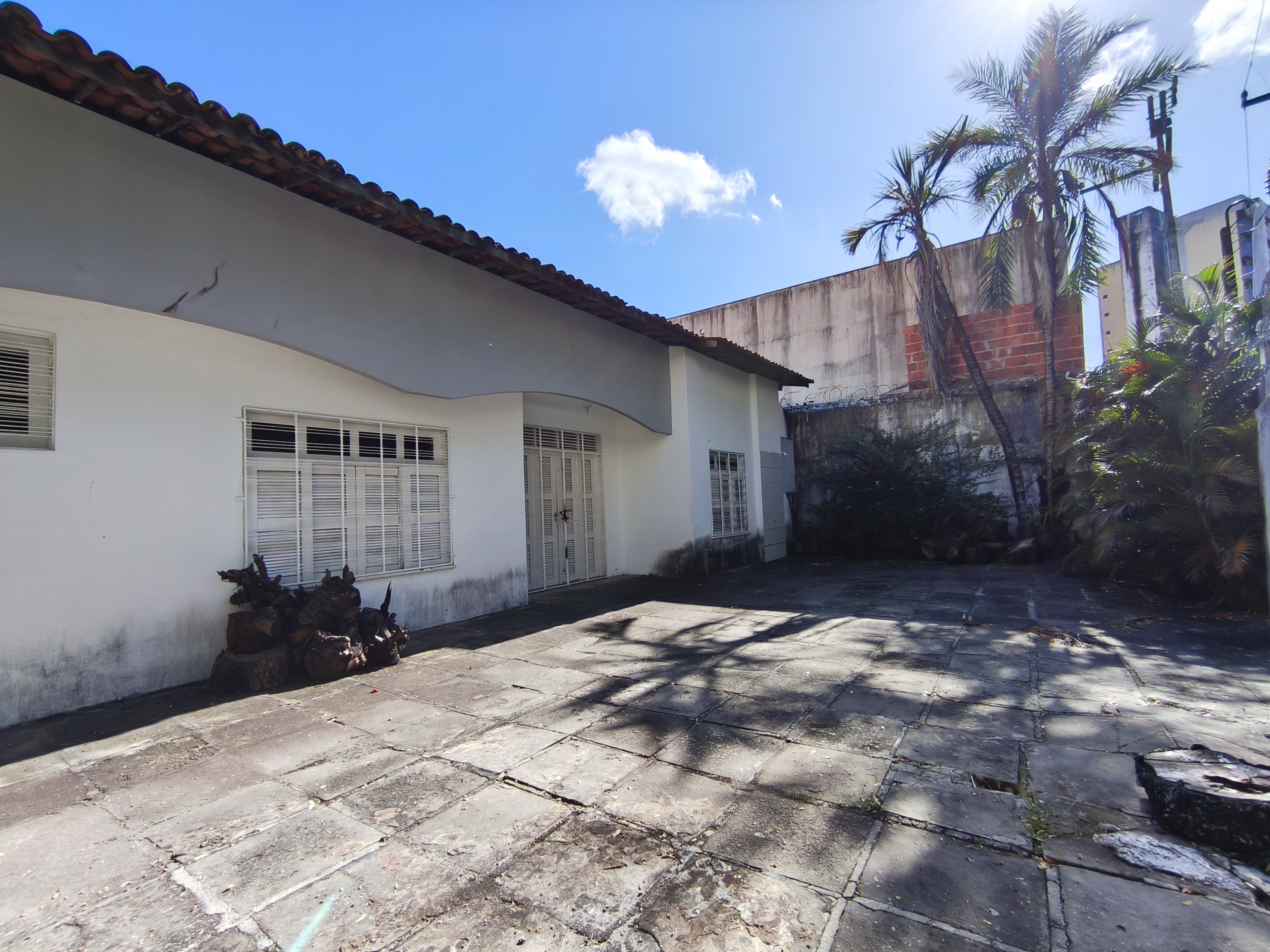 &Aacute;REA LATERAL ANGULO III