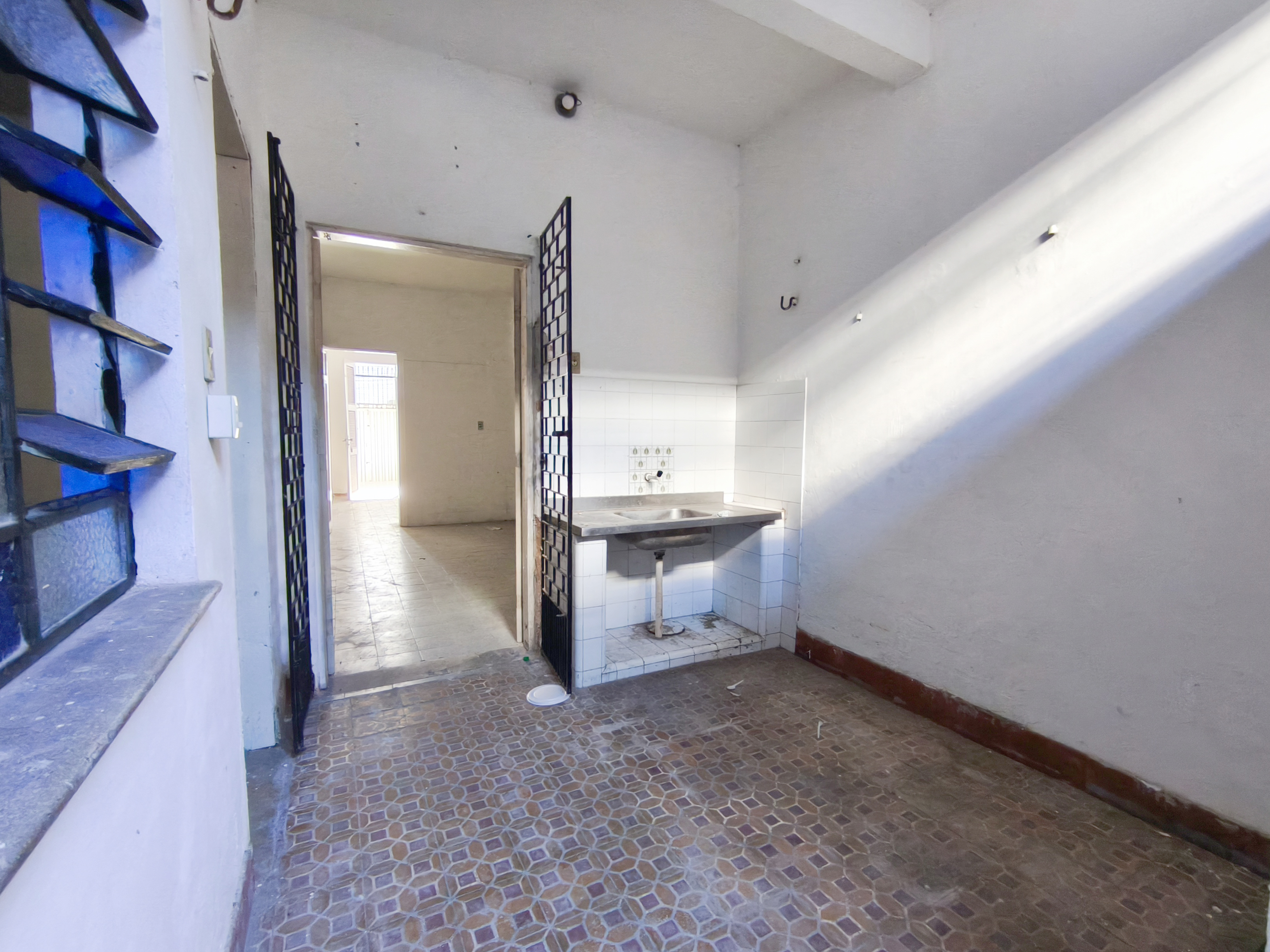 &Aacute;REA DE SERVI&Ccedil;O