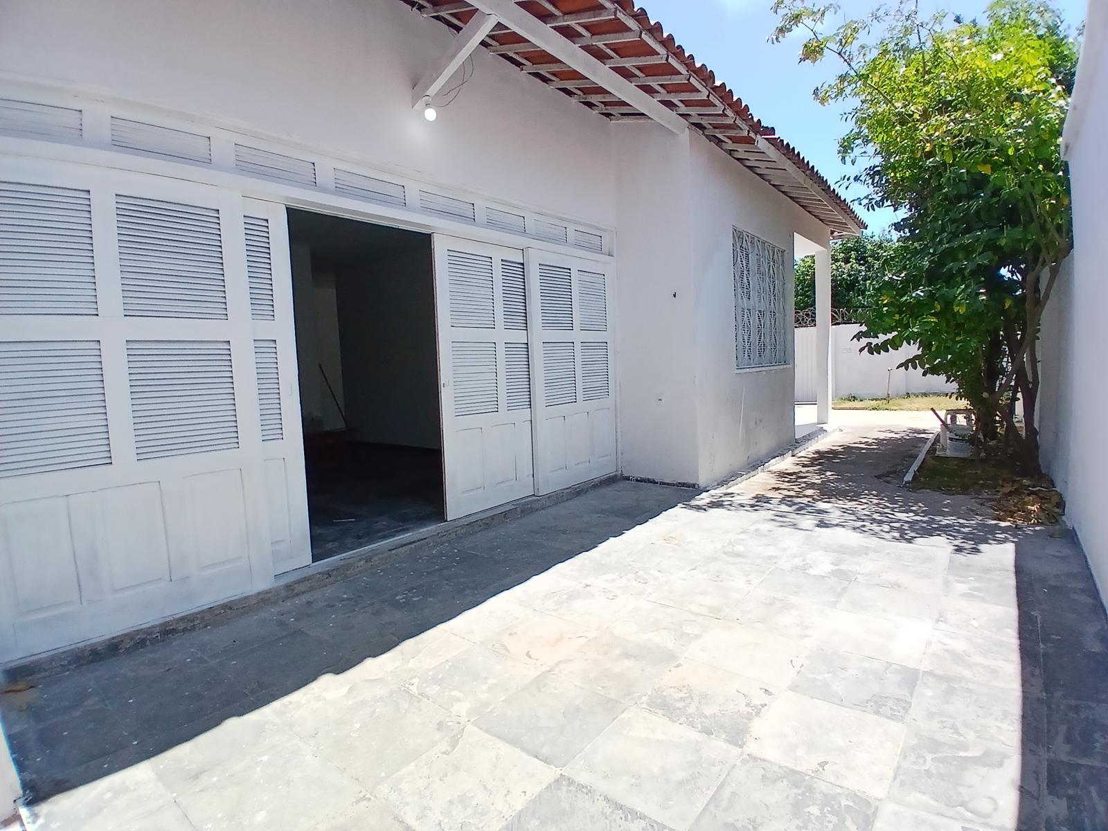 &Aacute;REA EXTERNA LATERAL ANGULO II