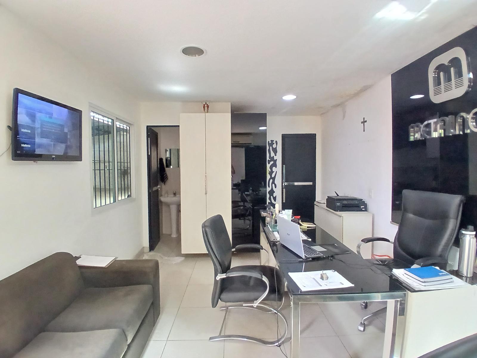 ESCRIT&Oacute;RIO MESANINO ANGULO II