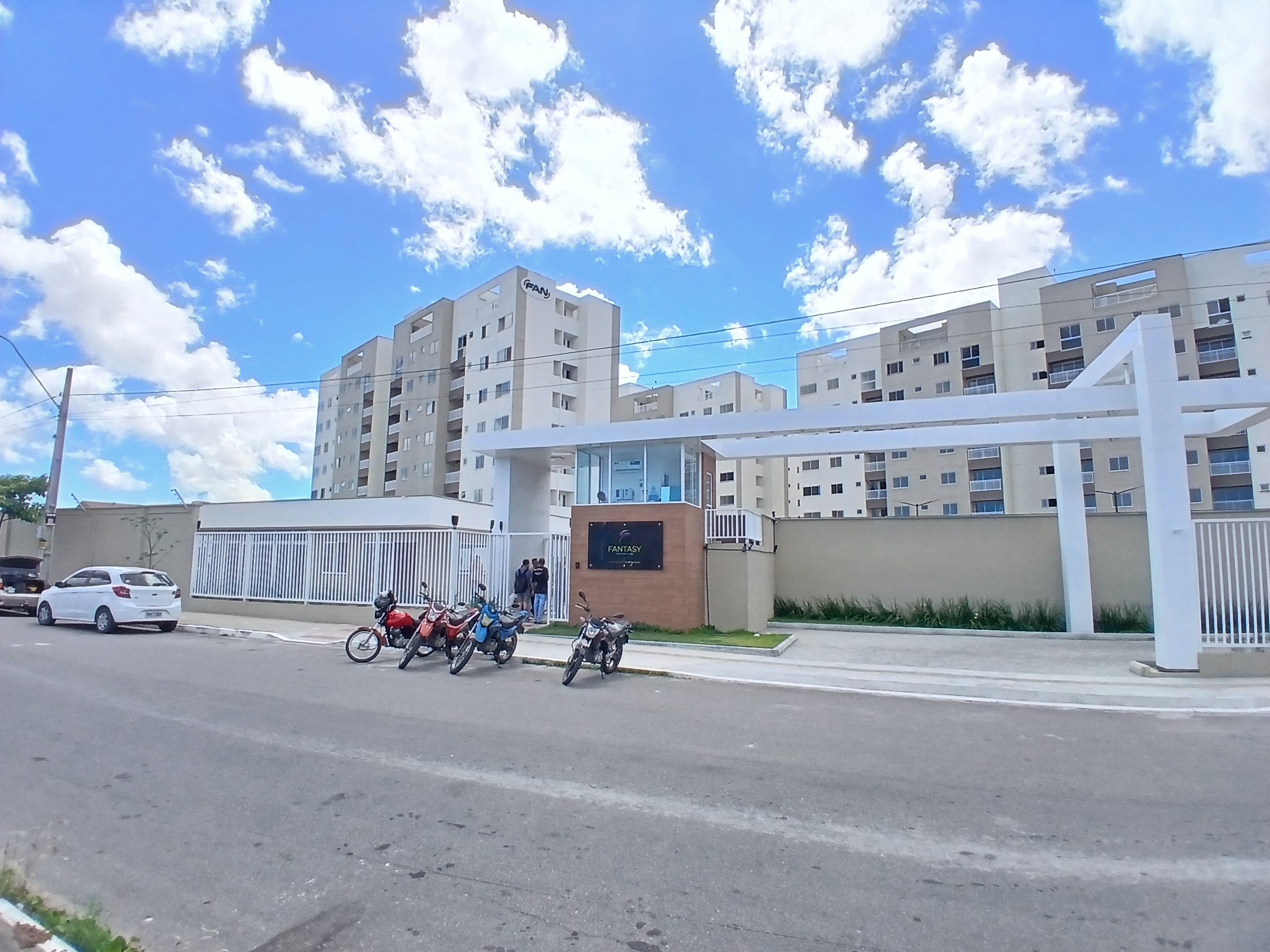 FACHADA