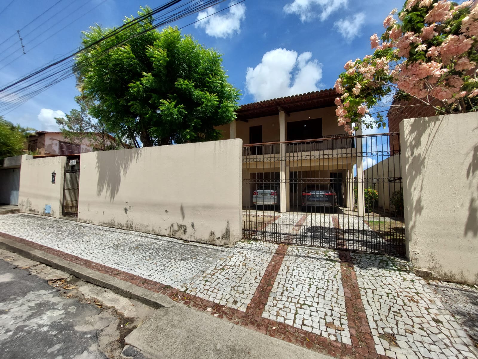 FACHADA ANGULO II